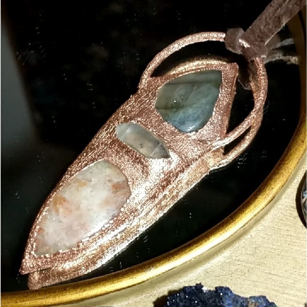 'Extraterrestrial' Mixed Gemstone Necklace - Picture 5 of 5